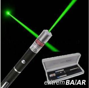 Green Laser Pointer cserélhető fejrésszel (Extra erős)